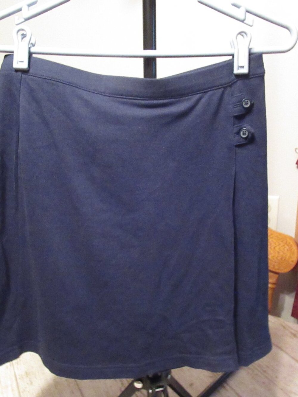 New Navy Skort - Girl's Size 16 (Women's Size 2 - 4)